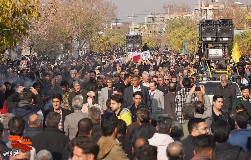 پیکر شهید مدافع حرم الیاس چگینی در زادگاهش تشییع و خاکسپاری شد
