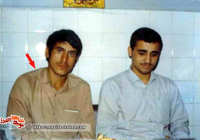 دو نامه با متنی زیبا و عارفانه به یادگارمانده از شهید «محمد احمدی» دو نامه با متنی زیبا و عارفانه به یادگارمانده از شهید «محمد احمدی»