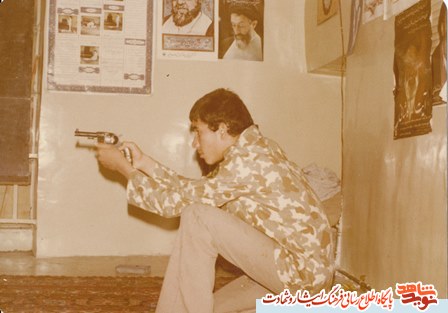 برگی از زندگی شهید حسين روحاني يزدلي برگی از زندگی شهید حسين روحاني يزدلي