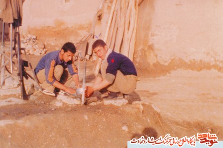 عروسم شهادت و حجله ام سنگر می باشد(ششم فروردین منتشر شود) عروسم شهادت و حجله ام سنگر می باشد(ششم فروردین منتشر شود)