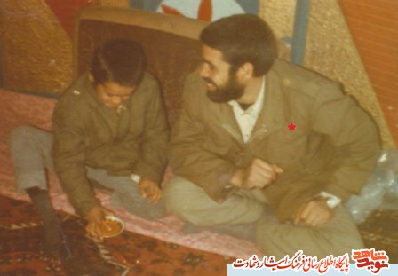 اسلحه مرا نگذارید زمين بيفتد+دستخط(هفتم فروردین منتشر شود) اسلحه مرا نگذارید زمين بيفتد+دستخط(هفتم فروردین منتشر شود)