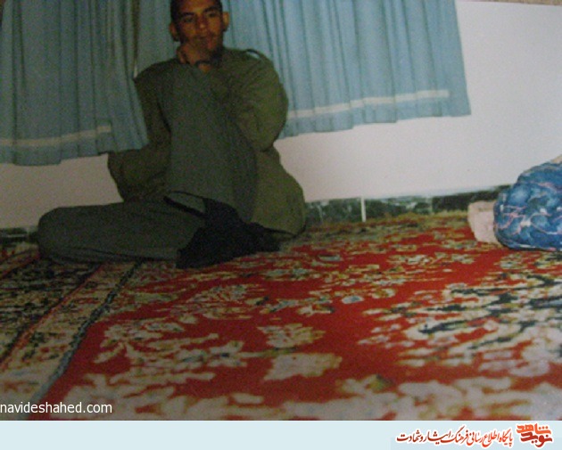 پدر و مادرم؛ شما چگونه زندگی کردن را به من آموختید و من چگونه مردن را خودم انتخاب نمودم. پدر و مادرم؛ شما چگونه زندگی کردن را به من آموختید و من چگونه مردن را خودم انتخاب نمودم.
