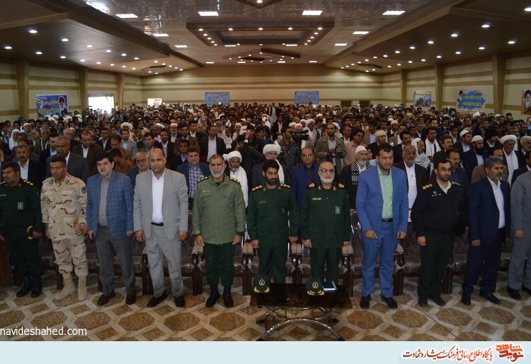 همه داشته های کنونی انقلاب اسلامی، مدیون ایثار و از خودگذشتگی شهداست. همه داشته های کنونی انقلاب اسلامی، مدیون ایثار و از خودگذشتگی شهداست.