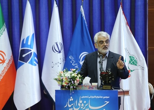 یکششم دانشجویان شاهد و ایثارگر در دانشگاه آزاد تحصیل میکنند یکششم دانشجویان شاهد و ایثارگر در دانشگاه آزاد تحصیل میکنند