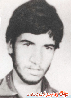 فاتحان خونین شهر؛ زادگان خرمشهر که در موطن خود شهید شدند فاتحان خونین شهر؛ زادگان خرمشهر که در موطن خود شهید شدند