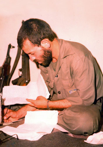 فرماندهی که شهید دستواره او را نابغه جنگ خواند/ روایت هایی از سلوکِ رزم و زندگی شهید رضا چراغی فرماندهی که شهید دستواره او را نابغه جنگ خواند/ روایت هایی از سلوکِ رزم و زندگی شهید رضا چراغی