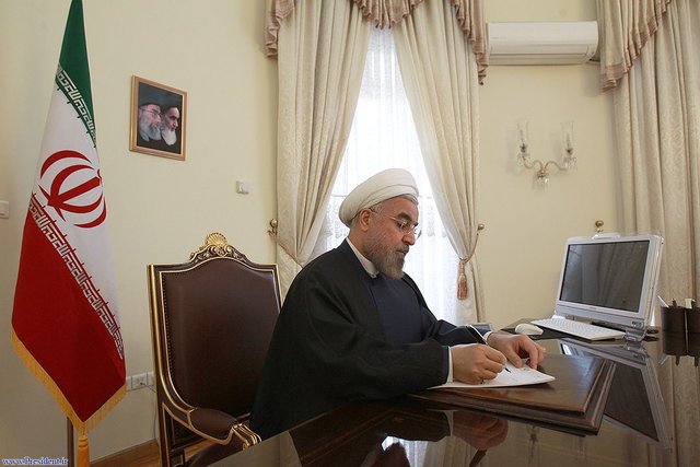 روحانی درگذشت مادر شهیدان شکری را تسلیت گفت روحانی درگذشت مادر شهیدان شکری را تسلیت گفت