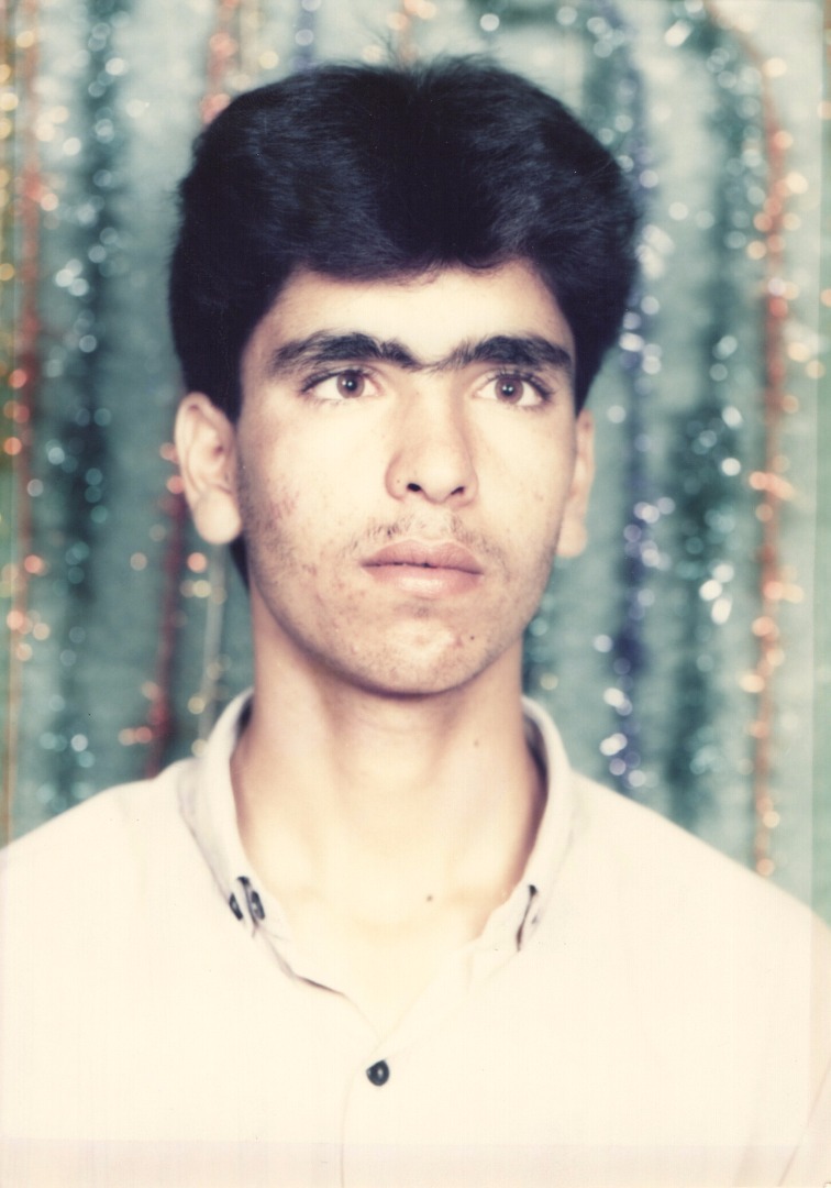 جانباز 70درصد «حمید ایزدی» به یاران شهیدش پیوست جانباز 70درصد «حمید ایزدی» به یاران شهیدش پیوست