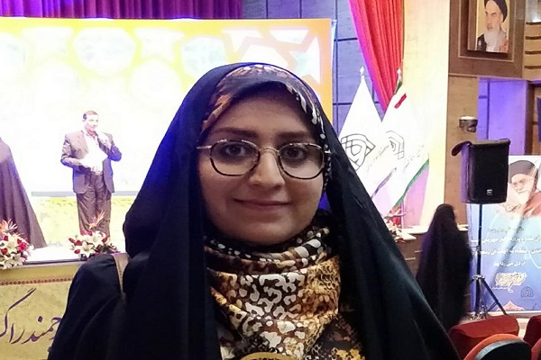عمل به آموزه های قرآنی مهمترین راه ترویج فرهنگ ایثار و شهادت عمل به آموزه های قرآنی مهمترین راه ترویج فرهنگ ایثار و شهادت