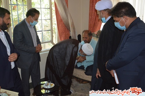 گزارش تصویری/ دیدار مسئولین با خانواده شهدا و ایثارگران کوهدشت
