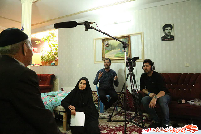 بازگویی خاطرات والدین شهدا مروج فرهنگ ایثار و شهادت است
