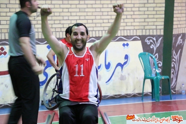 گزارش تصویری |بنیاد شهید استان اردبیل مسابقات بسکتبال با ویلچر برای جانبازان قطع نخاعی برگزار کرد