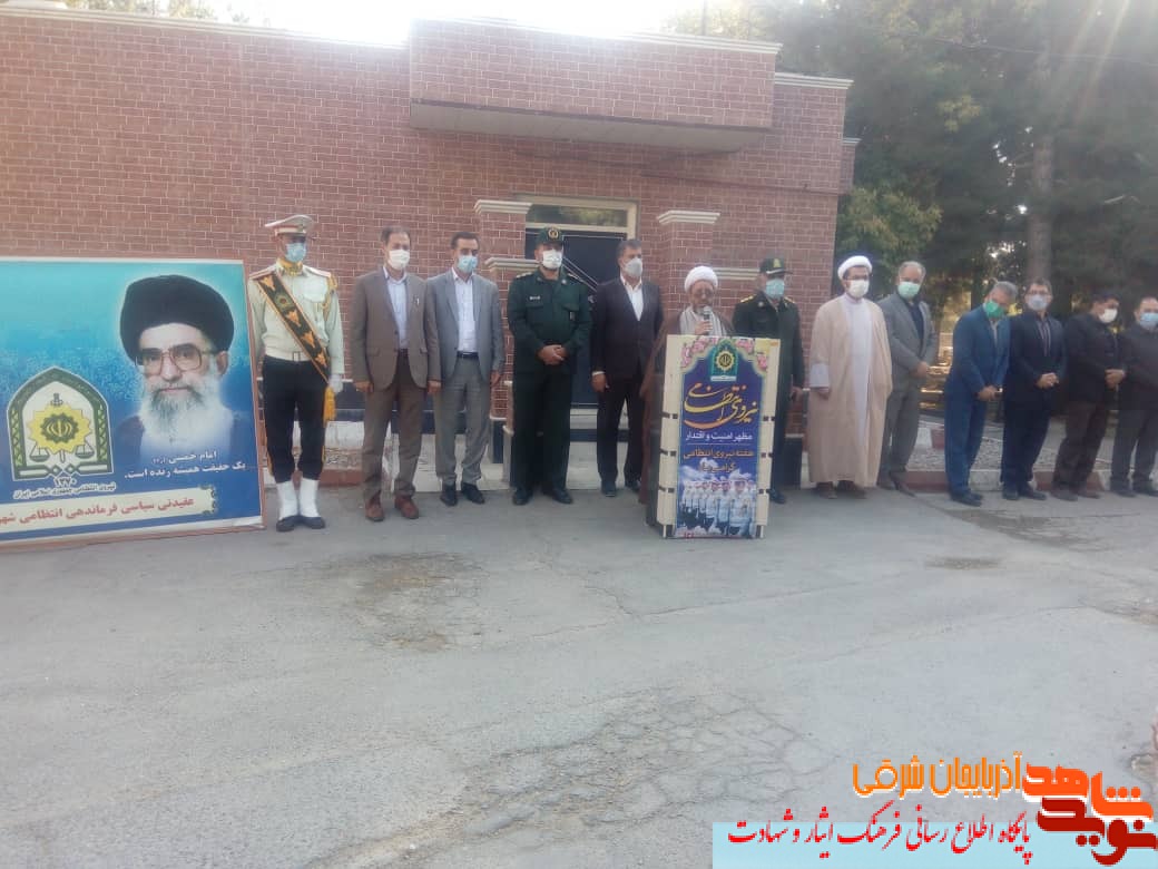 سبز قامتان جان برکف، نقش بارزی در برقراری نظم کشور دارند