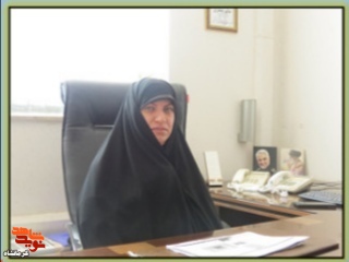 تکریم مادران و همسران شهدا یک رسالت دینی است