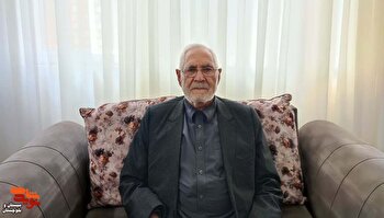 پاسخ پسرم به شهید رجایی: دوست دارم در راه وطنم شهید بشوم