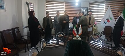آیین تجلیل از کارکنان جانباز بنیاد شهید سردشت + تصویر