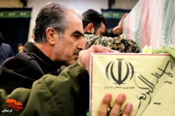 استقبال باشکوه بروجردی‌ها از کاروان «لاله‌های فاطمی»