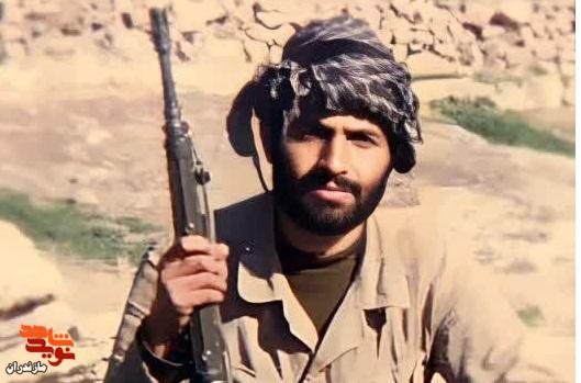 خواب دید که بانویی سیده، نوزادی قنداقه شده را به او سپرد