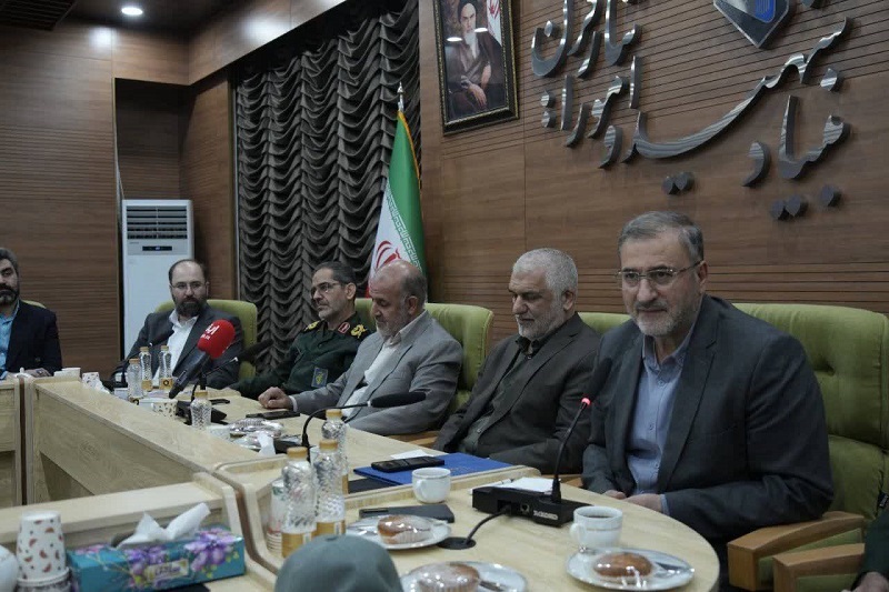 آیین تکریم و معارفه فرمانده مرکز مقاومت بسیج بنیاد شهید و امورایثارگران برگزار شد/ ماندگاری انقلاب اسلامی در گرو تفکر بسیجی است