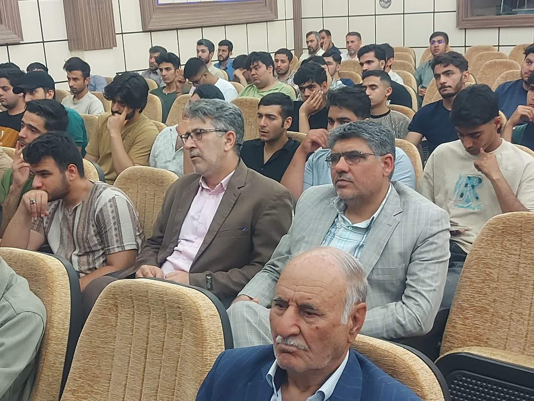 چهارمین یادواره ۹ دانشجوی شهید شهرستان شیروان برگزار شد  