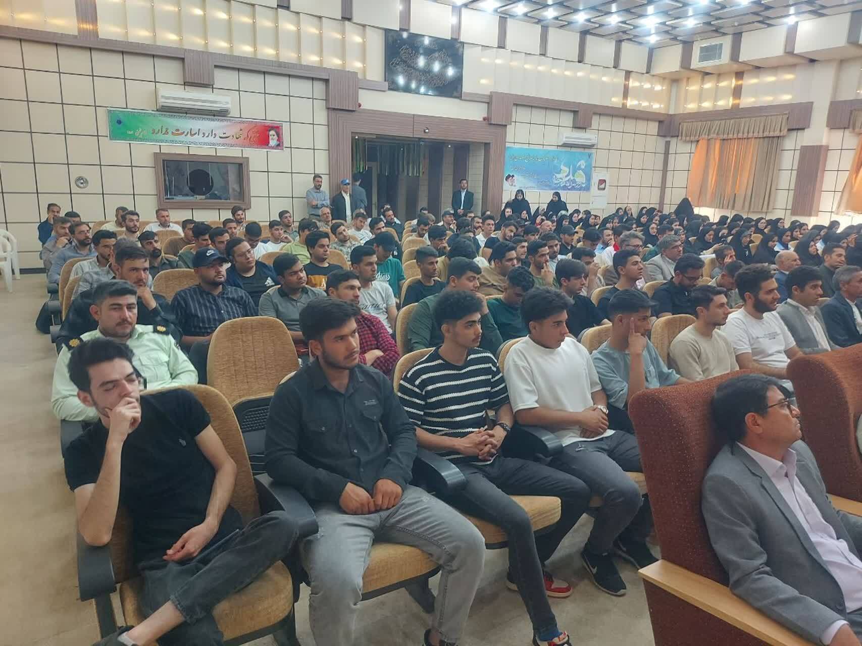 چهارمین یادواره ۹ دانشجوی شهید شهرستان شیروان برگزار شد  
