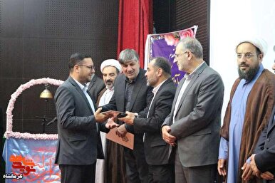 ورزشکاران مدال آور جامعه ایثارگری استان کرمانشاه تجلیل شدند+تصاویر