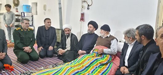 جوانان ما از امام حسین (ع) درس ایمان و شجاعت...