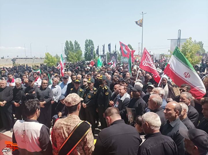 خروش مردم اردبیل در راهپیمایی جاماندگان از تشییع قائد شهید