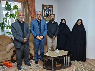 دیدار مدیرکل بنیاد شهید استان اردبیل با همسر و...