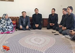 دیدار و تجلیل از مادر شهید «لطف‌اله رحیمی» در...