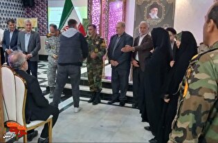 تجلیل از جانبازان و خانواده شهدای ارتش در اردبیل+...