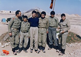 تصاویر کمتر دیده شده از شهید «التفات زمانه»