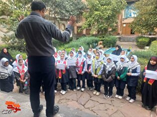 بازدید دانش‌آموزان دبستان دخترانه شهید پاسبانی...