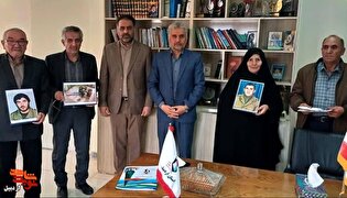 تجلیل از خانواده معظم شهدای کارمند استان اردبیل+...
