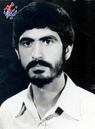 شهيد عبدالکريم ماندگاري
متولد : 10/11/1336
شهادت : 12/2/1361 خرمشهر
صبر داشته باشيد که خدا با صبر کنندگان است . تنها راه اسلام را برويد و از امام خميني اطاعت کنيد که ولي امر و جانشين حضرت مهدي(عج) است . 
