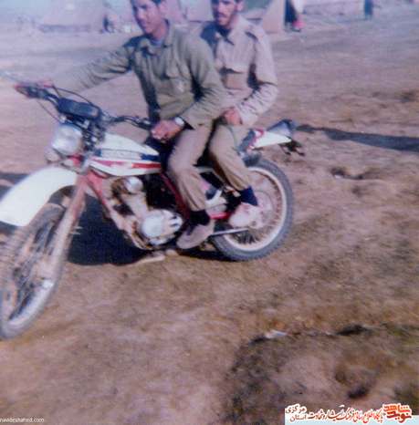 منطقه جنگی اهواز عکس از رضا میرزایی سال 1361