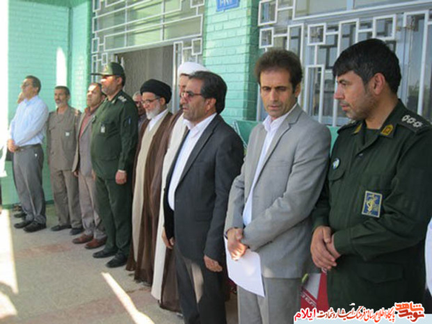 اردوی راهیان نور دبیرستان های دخترانه شاهد و ایثارگر شهرستان دهلران به مناطق جنگی