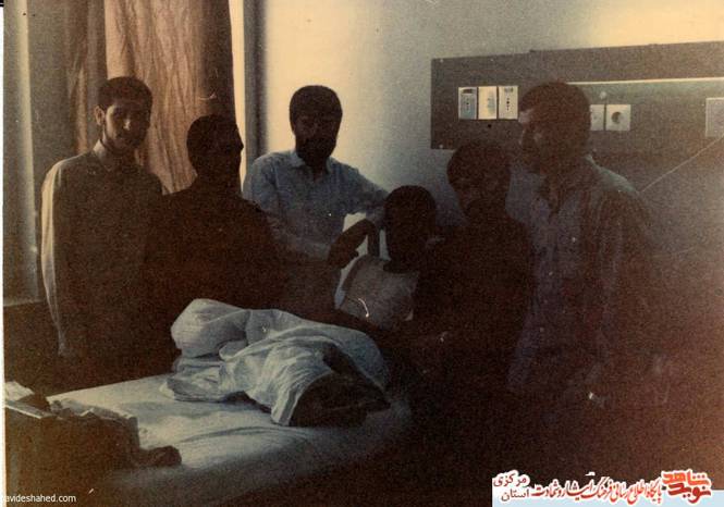 از چپ: علی اکبر کریمی - محمد حاج علی بیگی - مهرداد اورنگ - اسماعیل نادری - محسن مشرفی - علی اکبر نجفی