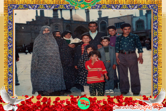 نفر دوم از راست شهید حسین پریمی