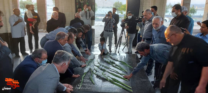 تجدید میثاق آزادگان سرافراز به آرمان‌های شهدا - ۲۶ مردادماه ۱۴۰۱ گلزار شهدای کوشک امام رضا (ع) سمنان