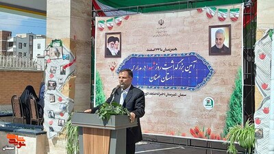 آیین بزرگداشت روز شهید- دبیرستان دخترانه شاهد شهرستان سمنان بیست و دوم اسفندماه ۱۴۰۲