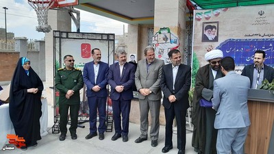 آیین بزرگداشت روز شهید- دبیرستان دخترانه شاهد شهرستان سمنان بیست و دوم اسفندماه ۱۴۰۲